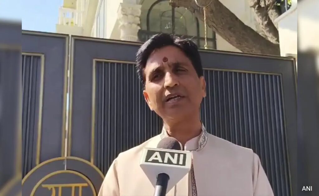 Kumar Vishwas' Wife Cried When Manish Sisodia Lost. It Was Not Out Of Empathy