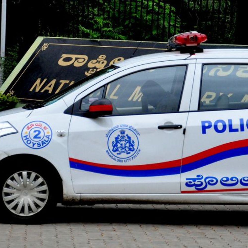 कर्नाटक में क्लास 2 की लड़की से छेड़छाड़:बॉथरूम में ले गए, जबरदस्ती कपड़े उतरवाए; प्राइवेट पार्ट पर चोट पहुंचाई