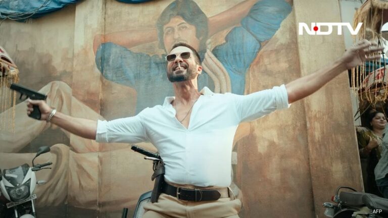 Opinion: Deva: Why Bollywood Loves Bachchan, But Not His Rebellion