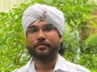 Delhi Biker Dies Trying To Avoid Pothole, Cops Say Helmet Was In His Hand