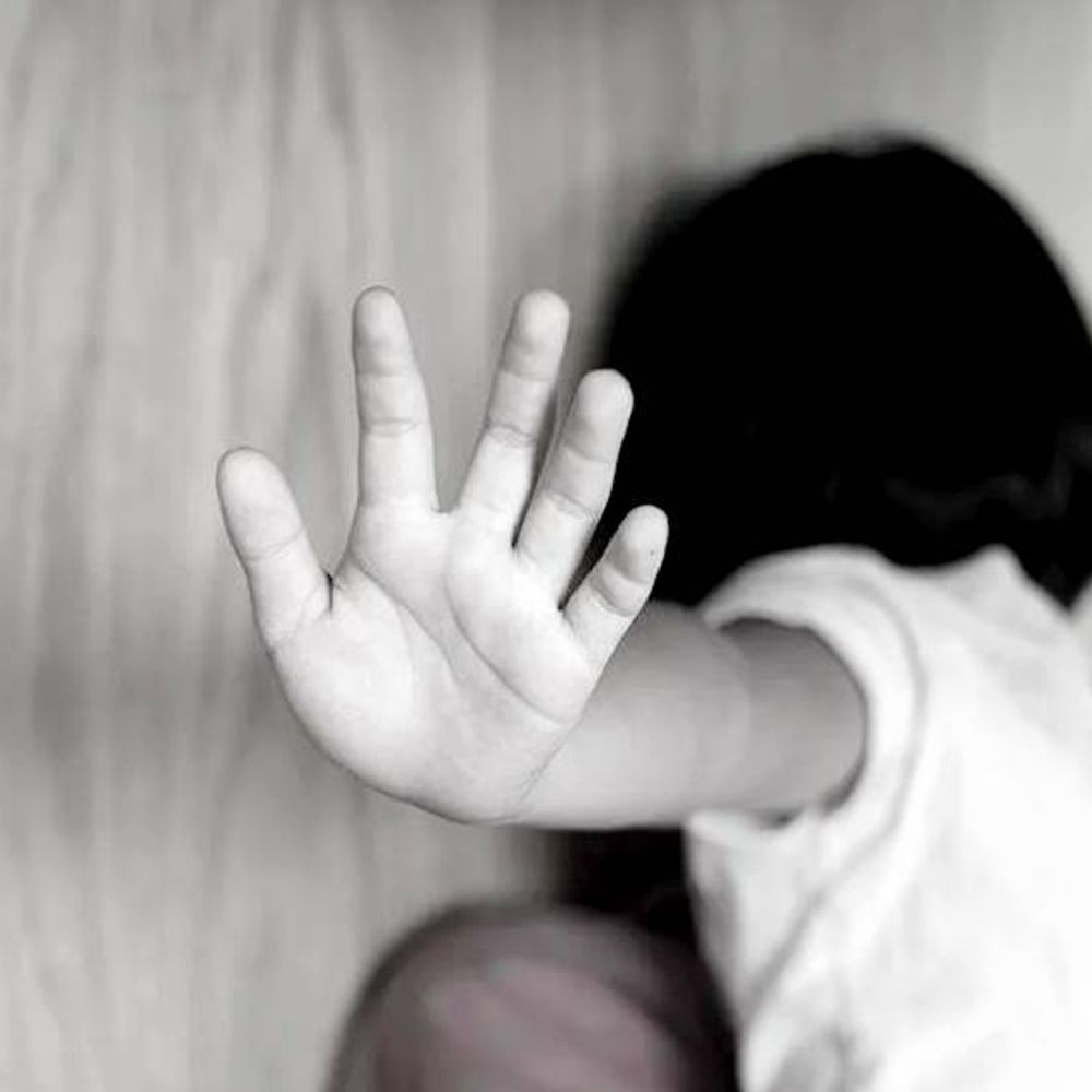 13 साल की रेप पीड़ित को अबॉर्शन की इजाजत:27 हफ्ते की प्रेग्नेंट थी; ओडिशा हाईकोर्ट बोला- प्रेग्नेंसी से बच्ची की जिंदगी को खतरा