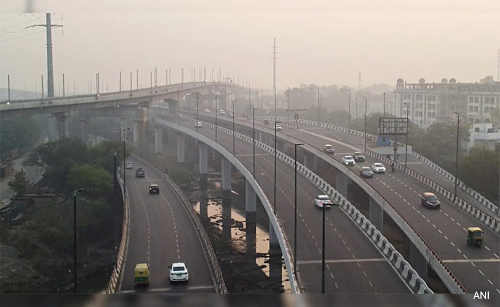 Delhi To Set Up Centre For Real-Time Monitoring Of Air Quality, Water Pollution