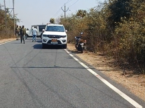 गैंगस्टर अमन साहू का झारखंड के पलामू में एनकाउंटर:पुलिस बोली- साथियों ने बम फेंककर छुड़ाना चाहा; राइफल छीनकर भागा तो मारा गया