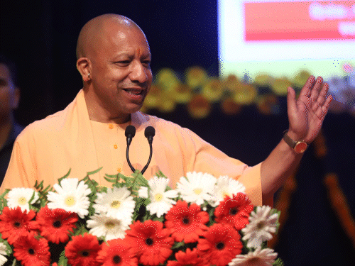 मथुरा पर योगी बोले-जब मौका मिले तो चूकना नहीं चाहिए:एक दिन पूरी दुनिया भगवा पहनेगी; मुझे भगवा पहनने पर गर्व
