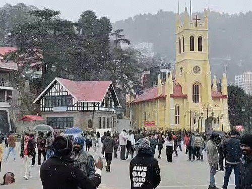 हिमाचल में पांच दिन तक होगी बारिश-बर्फबारी:आज 5 और कल 10 जिलों में येलो अलर्ट; 16 मार्च तक लगातार बरसेंगे बादल