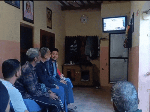 चैंपियंस ट्रॉफी सेमीफाइनल में खेला जालंधर का तनवीर संघा:सुरेश रैना का खुलासा; ऑस्ट्रेलिया टीम के मुख्य गेंदबाज, पिता वहां टैक्सी चलाते थे