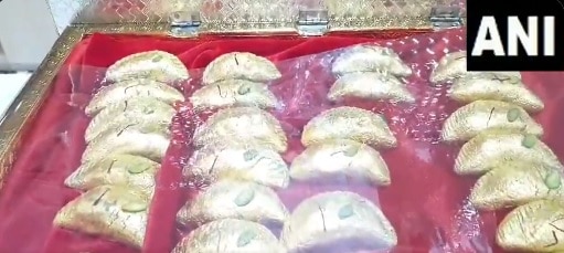 This Sweets Shop In UP Is Selling 'Golden Gujiya' For Rs 50,000 Per Kg