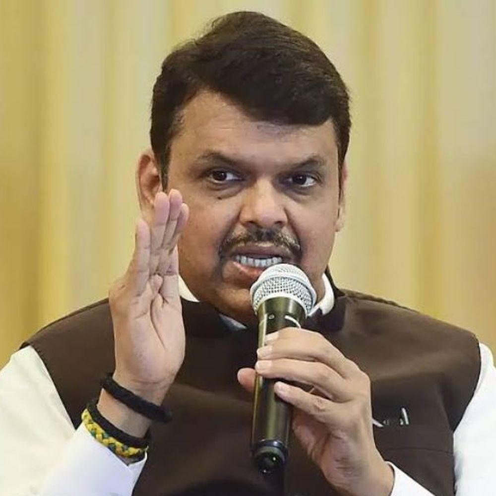 फडणवीस का औरंगजेब की कब्र हटाने की मांग को समर्थन:बोले-इसे कानून के दायरे में करना होगा, कांग्रेस शासनकाल में ASI संरक्षण में रखा गया