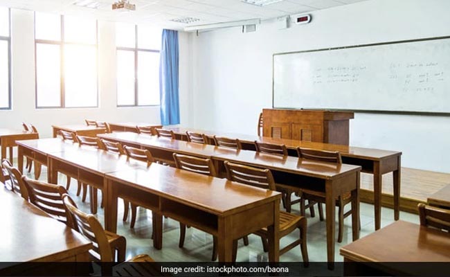 Himachal Emphasises "Decent" Dress Code For School Teachers, Issues Circular