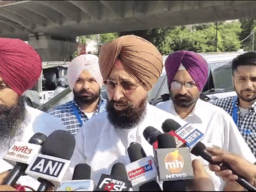 पंजाब कांग्रेस नेता प्रताप बाजवा पर मोहाली में केस:कोर्ट के आदेश पर मिली FIR की कॉपी; ग्रेनेड की संख्या बताने पर घिरे, CM मान ने पूछा सोर्स