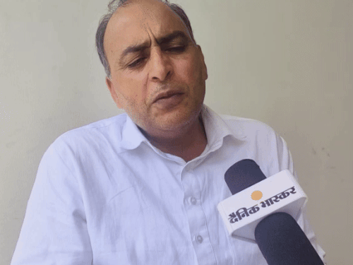 हरियाणा के लेफ्टिनेंट के पिता बोले-विनय बहादुर और फुर्तीला था:अहसास होता या चैलेंज करता तो आतंकी की गन छीन लेता; पहलगाम हमले में हत्या हुई थी