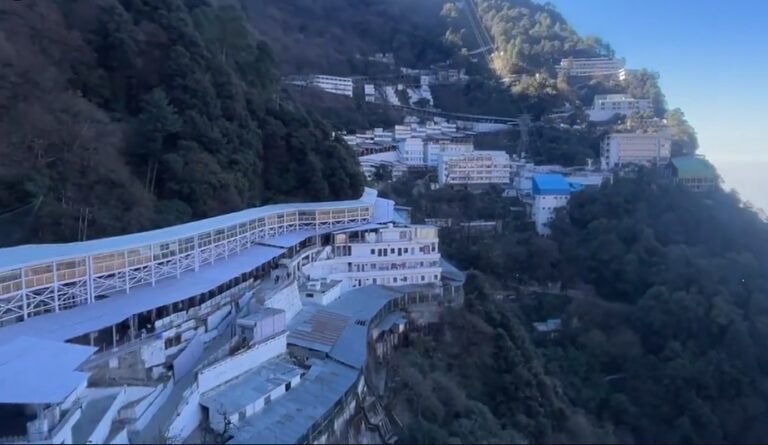 Vaishnov-Devi