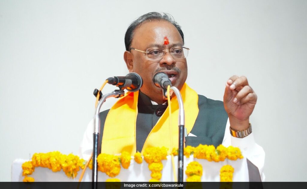 Maharashtra Minister Apologises To Chief Justice Over 'Protocol Lapse' In Mumbai