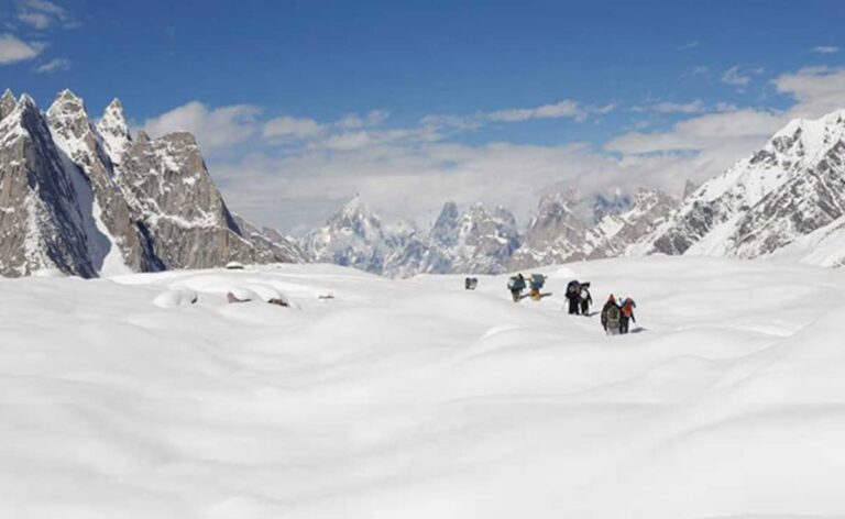 Hindu Kush Himalaya Region May Lose 75% Ice By End Of Century: Study