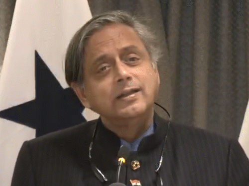 कांग्रेस नेताओं की आलोचना पर थरूर बोले:मैंने सिर्फ आतंकवादी हमलों पर भारत की प्रतिक्रिया पर बात की, मेरे विचारों को तोड़-मरोड़ कर पेश कर रहे