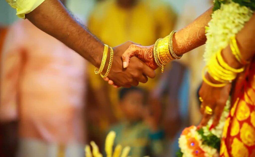 "No Extravagant" Ceremonies: Maratha Leaders Push For Modest Weddings