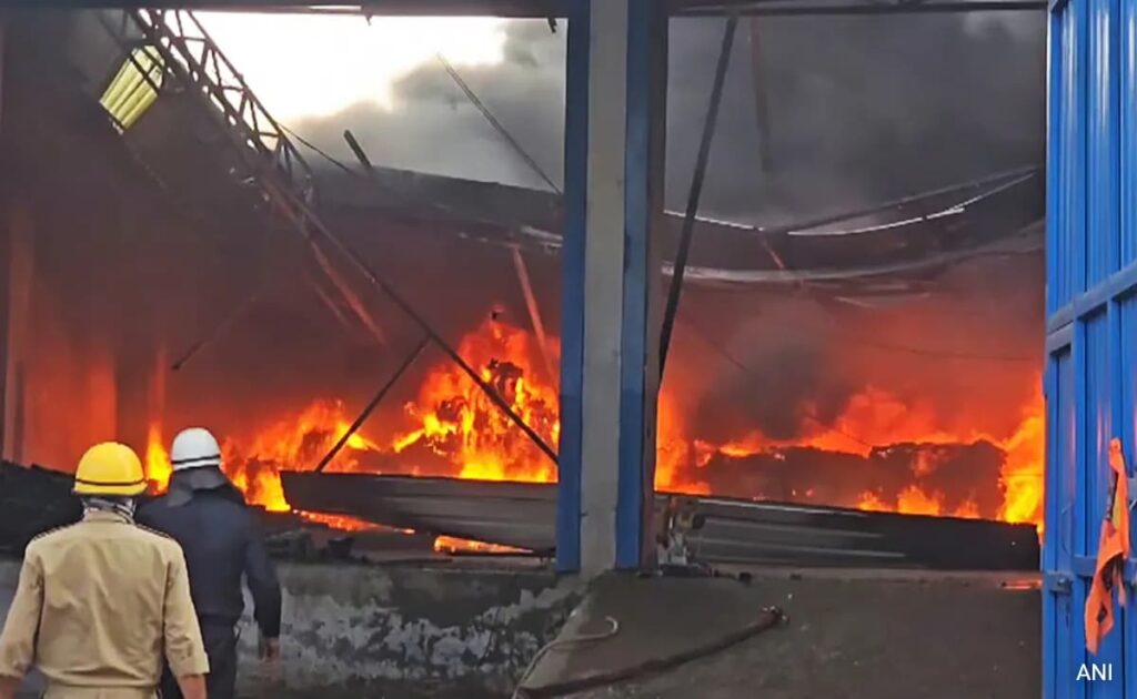 Two Teens Charred To Death In Fire At E-Rickshaw Charging Station In Delhi