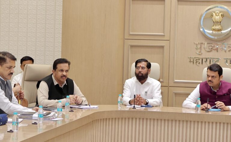 Devendra Fadnavis Chairs Key Security Meet Amid India-Pakistan Tensions