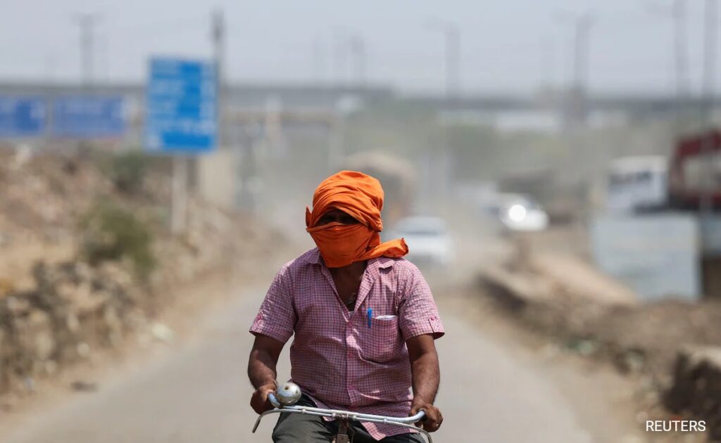 Nearly 60% Of Indian Districts Face High Heatwave Risk, Shows Study