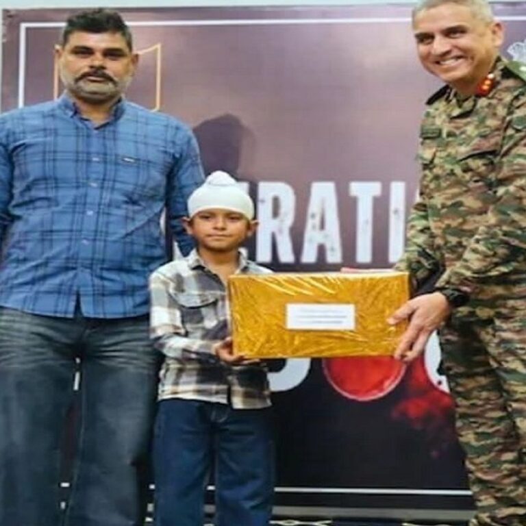 ऑपरेशन सिंदूर के सबसे छोटे योद्वा का सम्मान:10 साल के सरवण ने सेना को दूध- लस्सी और चाय पहुंचाई, सैन्य अफसरों ने किया सम्मानित