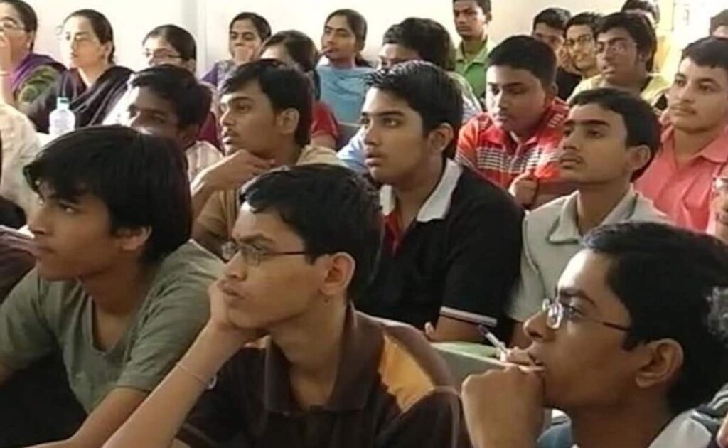 Ministry Of Education Forms 9-Member Committee To Address Coaching Dependency Among Students