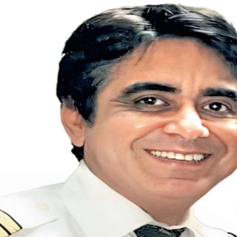 अहमदाबाद विमान हादसा-पायलट ने 2000 से ज्यादा जानें बचाईं:कुछ सेकंड पहले ही डाउन कर दिया था प्लेन, 3 सेकंड की देरी से बहुत बड़ी तबाही होती