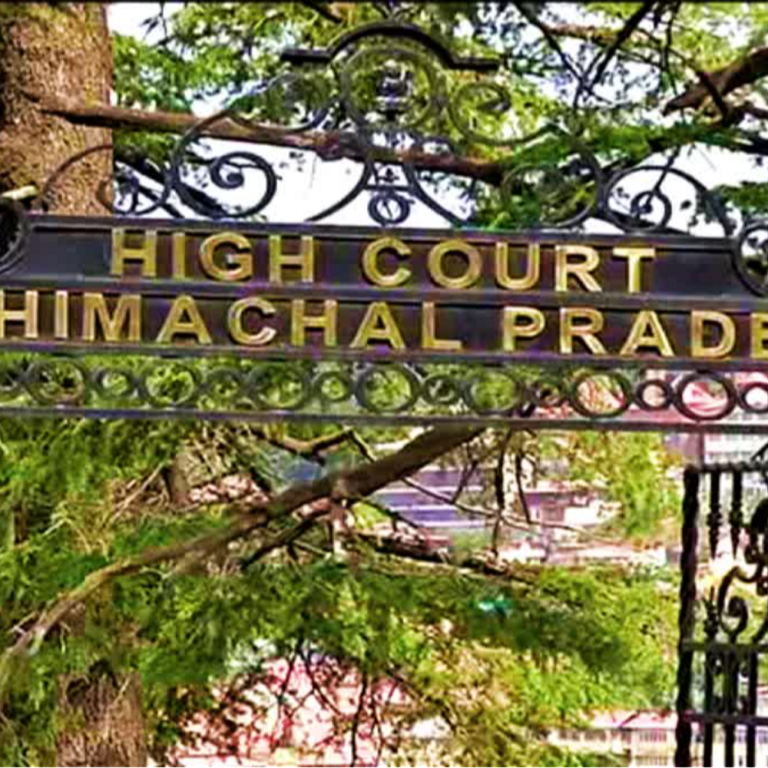 हिमाचल हाईकोर्ट को बम से उड़ाने की धमकी:पुलिस ने सर्च ऑपरेशन चलाया, बम निरोधक दस्ता और डॉग स्क्वायड मौके पर मौजूद