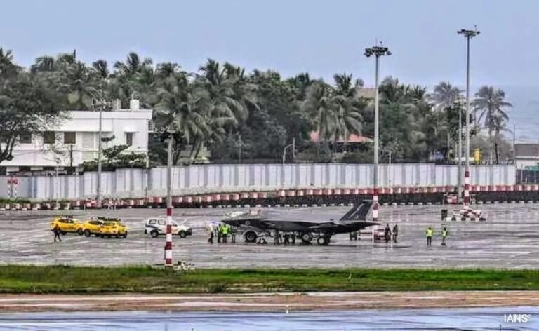 48 Hours On, Royal Navy's F-35 Fighter Jet Remains Grounded In Kerala