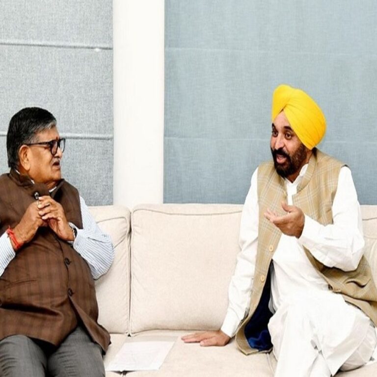 पंजाब में मंत्रिमंडल विस्तार फिलहाल टला:राज्यपाल कटारिया राजस्थान गए, अरोड़ा ने ली विधायक पद की शपथ; कैबिनेट में दो पद खाली