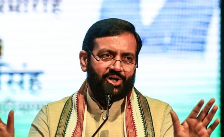 Haryana Chief Minister Announces 5 Minutes Yoga Break In Government Offices