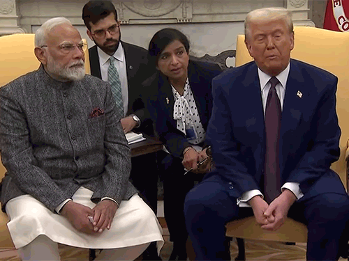 ऑपरेशन सिंदूर पर PM मोदी-ट्रम्प की फोन पर बात:PM बोले- सीजफायर पाकिस्तान की रिक्वेस्ट पर हुआ, आतंकवाद को सीधे जंग माना जाएगा