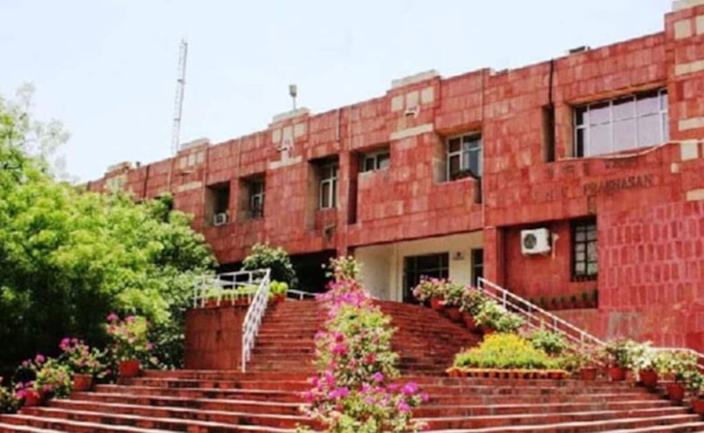 JNU Replaces Kulpati With Kulguru For Its Vice Chancellor. Here's Why