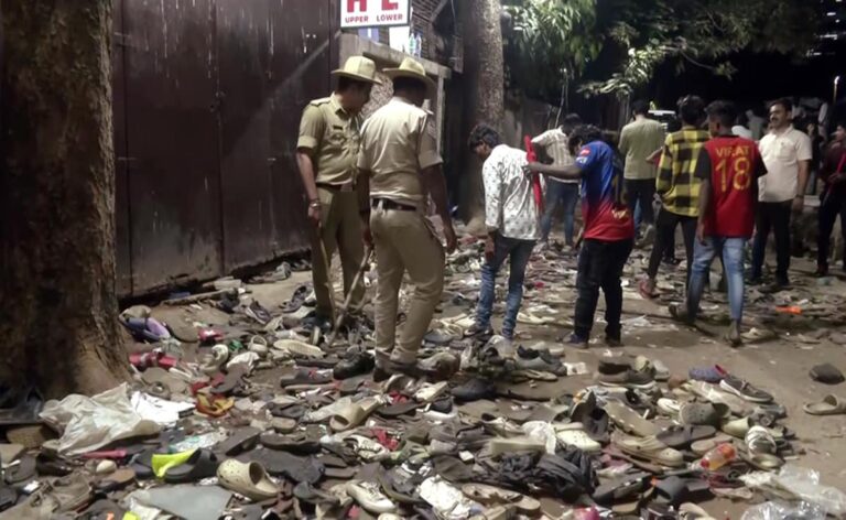 "Cops Being Made 'Fall Guys'": Ex-Police Officers To Siddaramaiah On RCB Stampede
