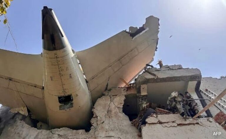 "Wore Oxygen Masks, Used Wet Clothes To Rescue": Official On Air India Crash
