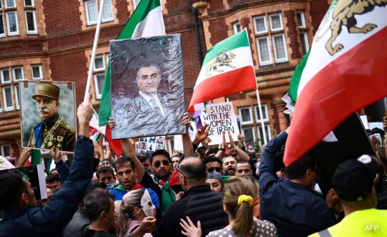 Opinion: Opinion | Why Iranians Are Standing With Their Regime - Even When They Hate It