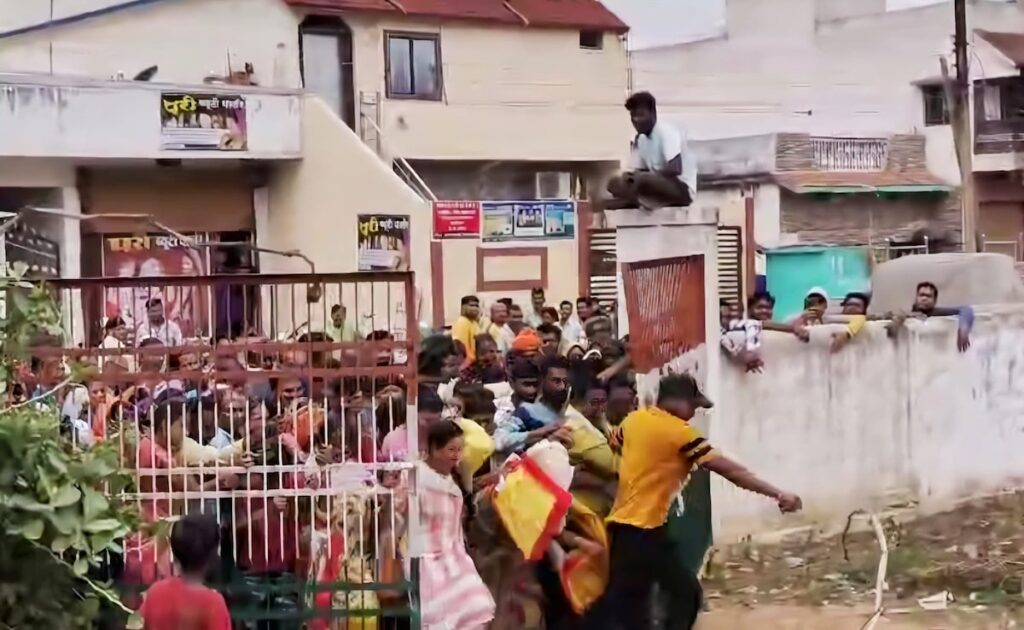 Video: Dozens Break Open Gate, Rush To Get 3-Month Ration In Chhattisgarh