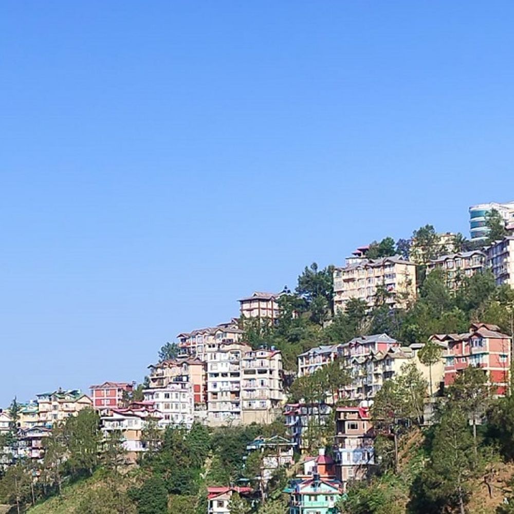हिमाचल में 4 दिन भीषण गर्मी, 13 से बारिश संभव:9 शहरों में तापमान 35 डिग्री के पार; पर्यटन स्थलों पर मौसम सुहावना