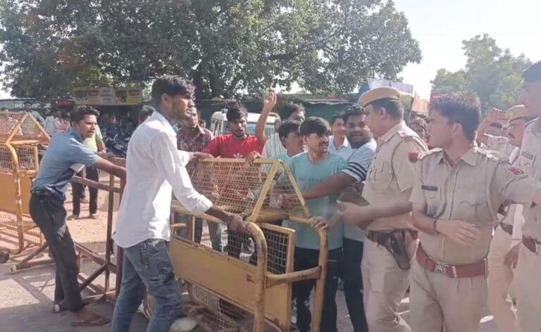 Tiger Kills Elderly Man In Ranthambore, Villagers Jam Gates Of Tiger Reserve