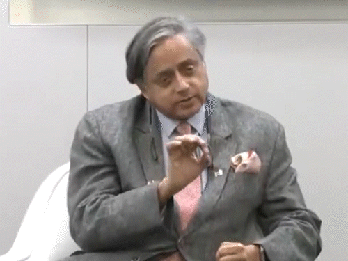 पहलगाम हमला-थरूर से पत्रकार बेटे का सवाल:पाकिस्तान की मिलीभगत का किसी देश ने सबूत मांगा; जवाब- नहीं होता तो भारत कार्रवाई नहीं करता