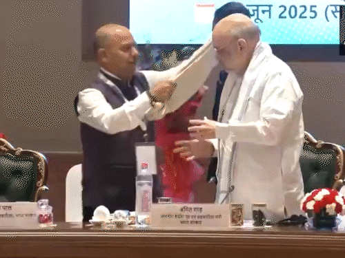 अमित शाह की अध्यक्षता में सहकारिता मंत्रालय की बैठक:हरियाणा से मंत्री अरविंद शर्मा-कृष्ण पाल गुर्जर हुए शामिल, PACS जैसी योजनाओं पर हो रही चर्चा