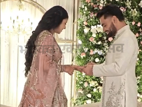 क्रिकेटर रिंकू सिंह और सपा सांसद प्रिया की सगाई हुई:रिंग पहनकर रो पड़ीं प्रिया; अखिलेश-डिंपल, जया बच्चन भी मौजूद रहीं