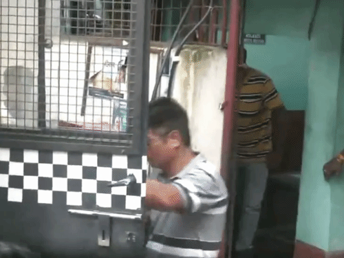 कोलकाता के लॉ कालेज में छात्रा से गैंगरेप:गार्ड रूम में हुई वारदात, 3 आरोपी गिरफ्तार; भाजपा का दावा- एक आरोपी TMC से जुड़ा