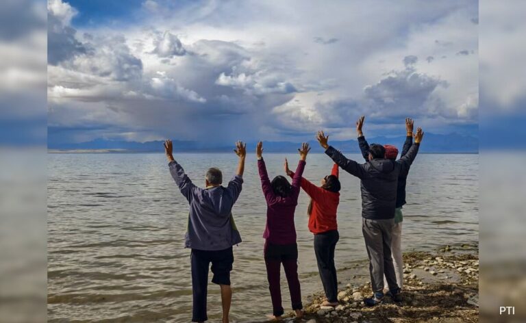 First Batch Of Indian Pilgrims Arrives At Manasarovar Lake After 5-Year Hiatus