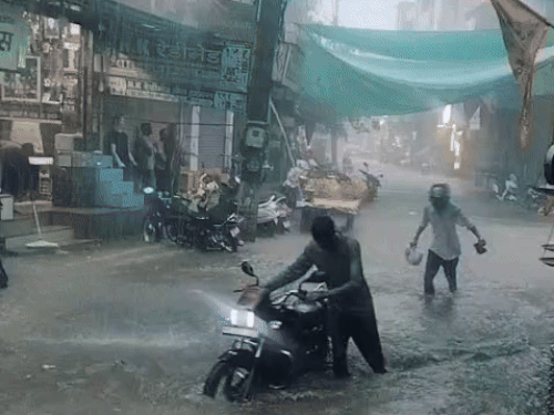 हरियाणा में आज से प्री-मानसून की बारिश:पूरे राज्य में अलर्ट; कल बरसात के बाद मंत्री-सांसद की कोठी में पानी घुसा