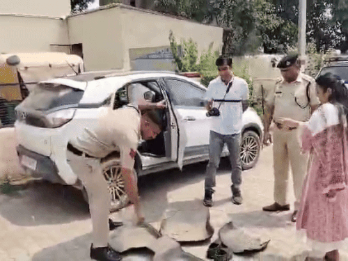 हरियाणा पहलवान मर्डर केस में हत्यारोपियों की कार बरामद:चंडीगढ़ PGI की पार्किंग में खड़ी कर भागे; 2 वीडियो जारी कर जिम्मेदारी ली थी