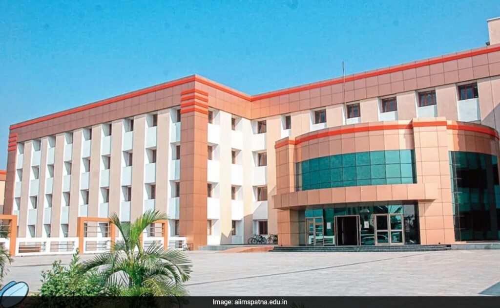 NMC Directs Medical Colleges To Promote This Scheme For Easy Education Loans