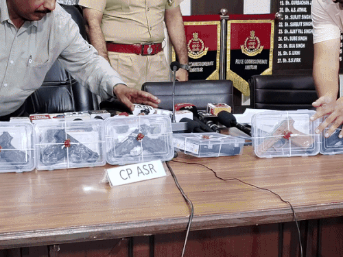 अमृतसर में बब्बर खालसा इंटरनेशनल के मॉड्यूल का खुलासा:आतंकी गिरफ्तार, UK से ऑपरेट कर रहा था धर्मा संधू; रिंदा गैंग की शह पर मंगवाए हथियार