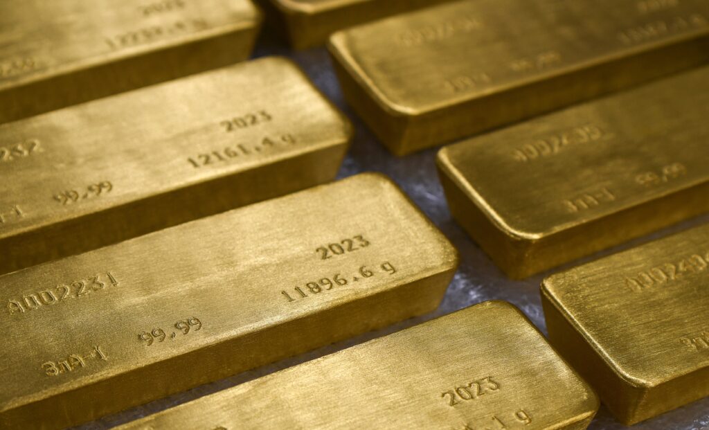 Thieves Sneak Into Bank, Steal 59 Kg Gold In Karnataka