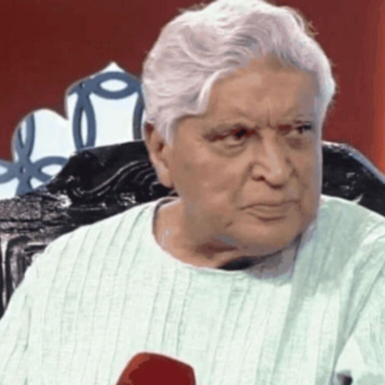 जावेद अख्तर बोले- पाकिस्तान में लोकतंत्र दिखावा, असली शासक सेना:अमेरिकी प्रेसिडेंट ट्रम्प भी यह बात जानते हैं, इसलिए सेना प्रमुख को मिलने बुलाया