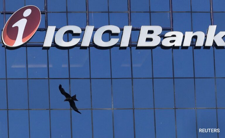 After Service Disruptions, ICICI, Axis Banks Look To Move Away From DreamFolks: Report